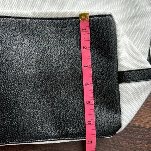 Walter Baker NWT Carly Bag Natural Canvas with black handles and trim. - Picture 7 of 8